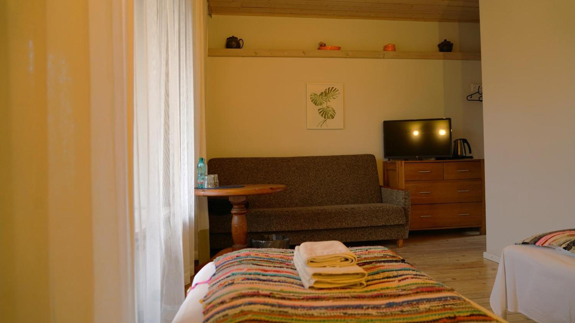Hotel Maza Kapa Koknese Exteriér fotografie