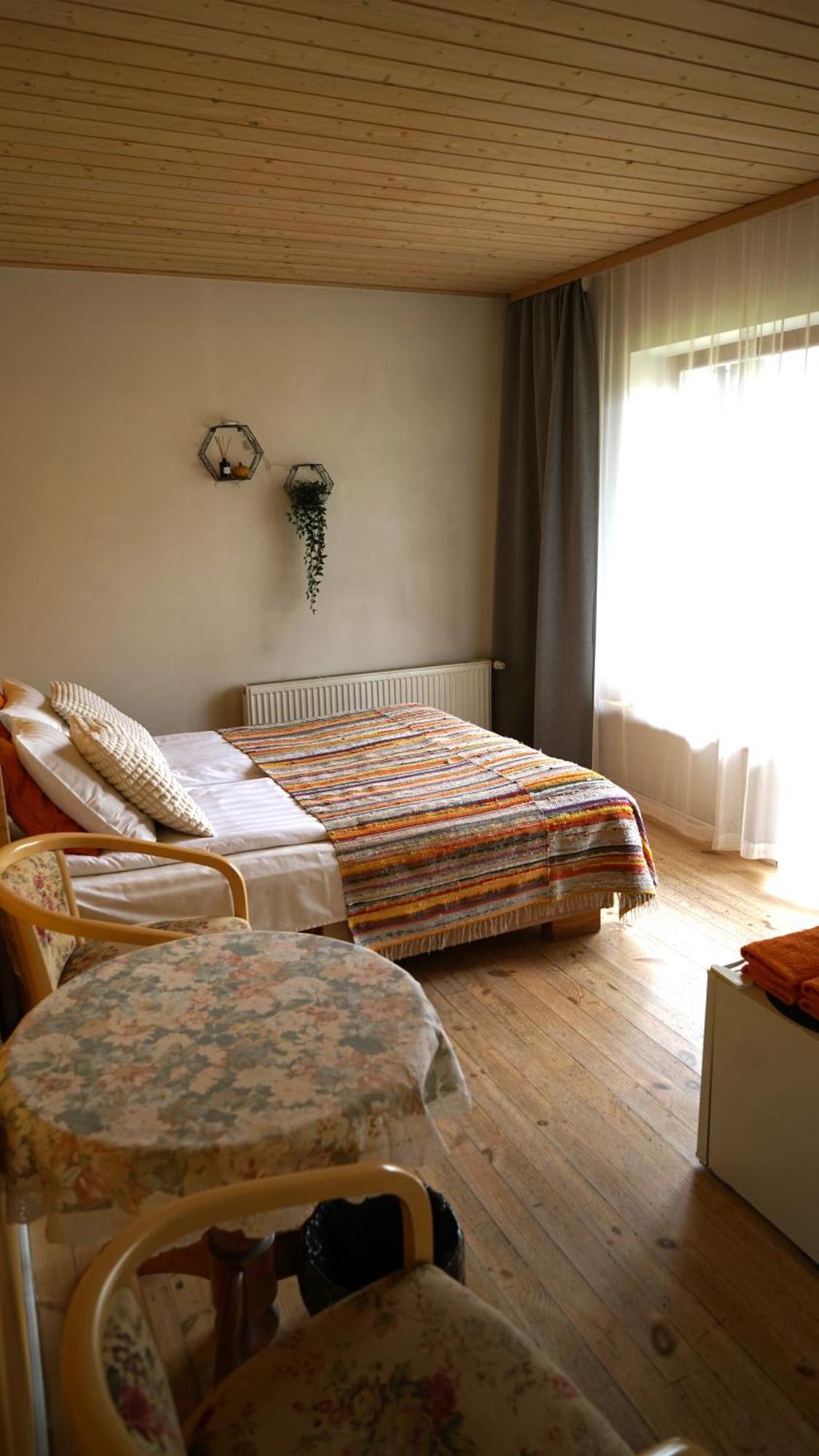 Hotel Maza Kapa Koknese Exteriér fotografie